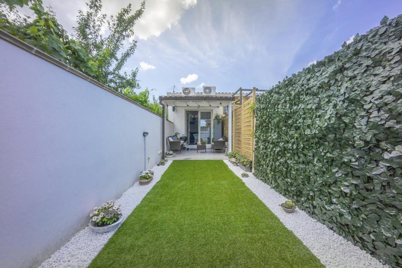Sun&Garden Flat Villa Cagliari Esterno foto